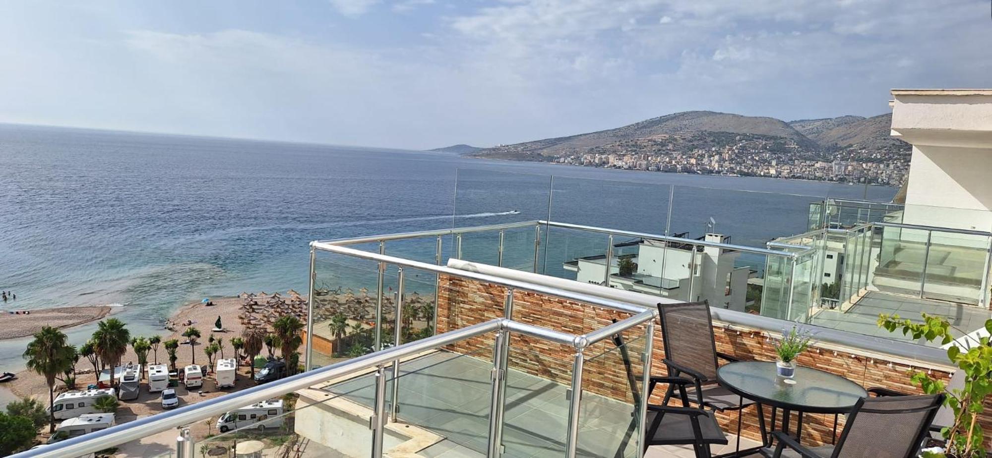 Sadet's Penthouse Saranda Apartment Exterior foto