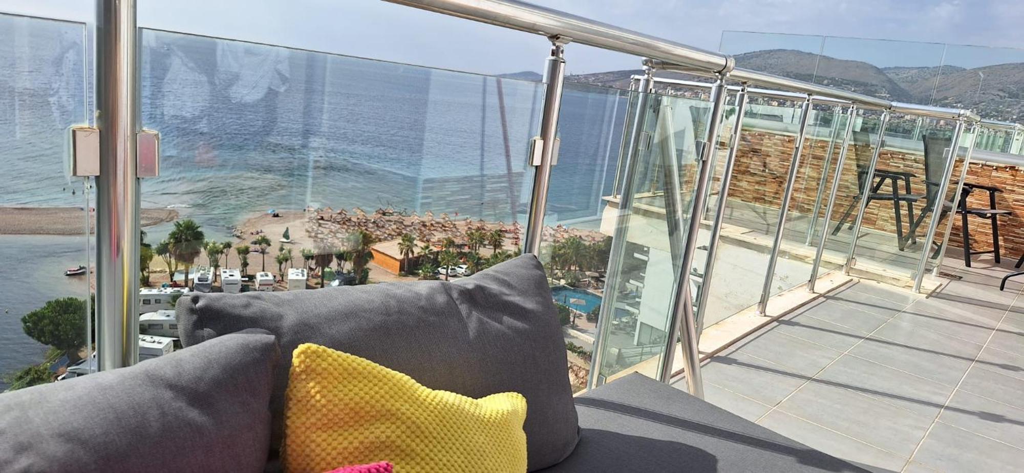 Sadet's Penthouse Saranda Apartment Exterior foto