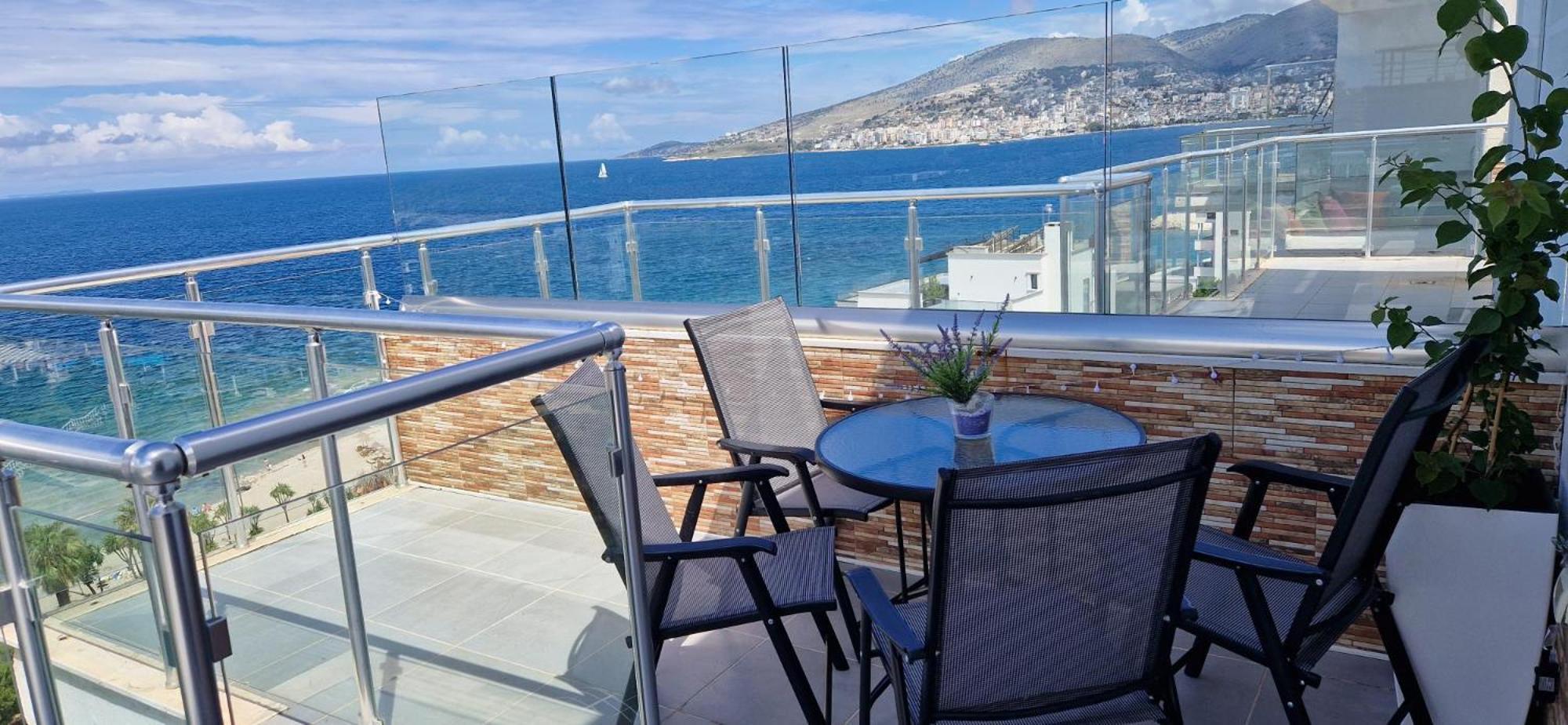 Sadet's Penthouse Saranda Apartment Exterior foto