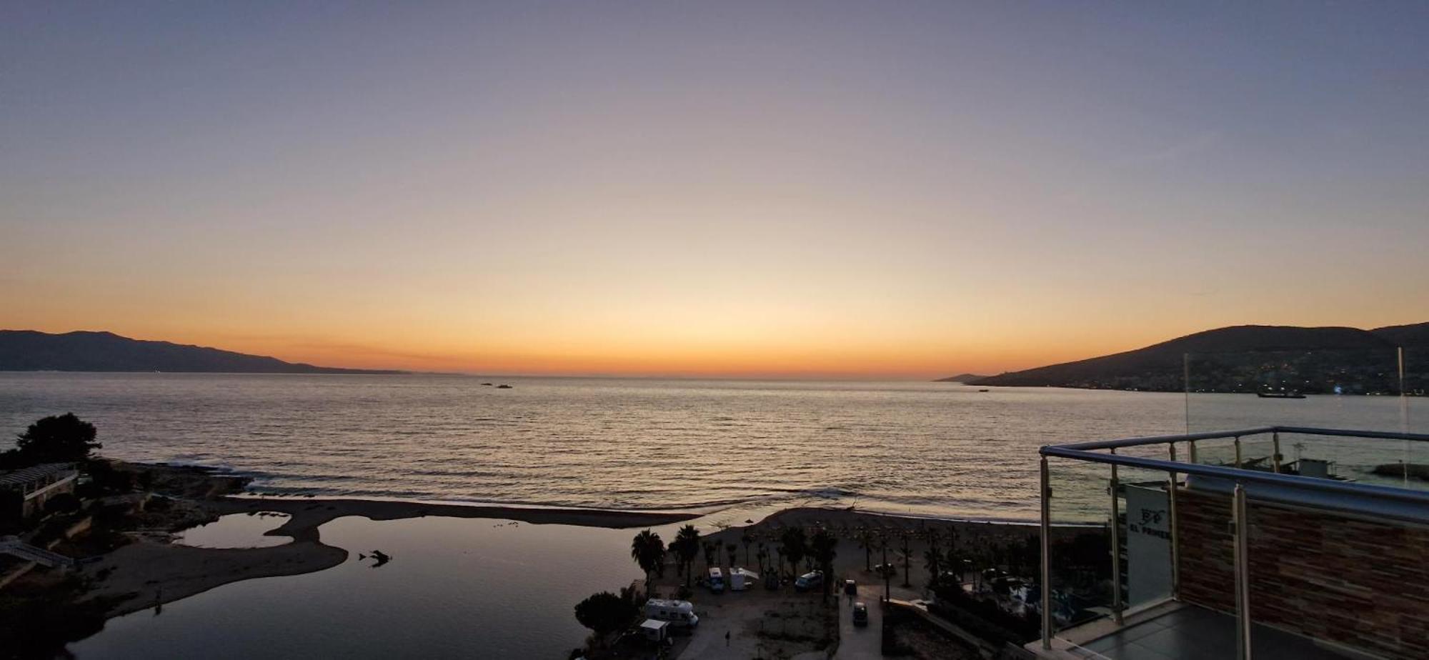 Sadet's Penthouse Saranda Apartment Exterior foto