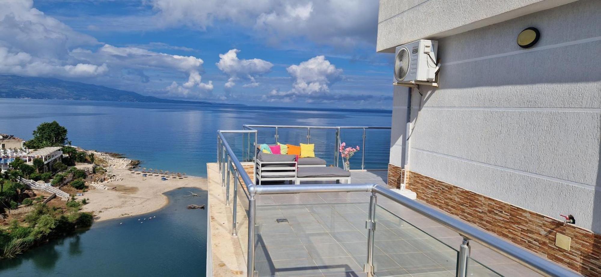 Sadet's Penthouse Saranda Apartment Exterior foto